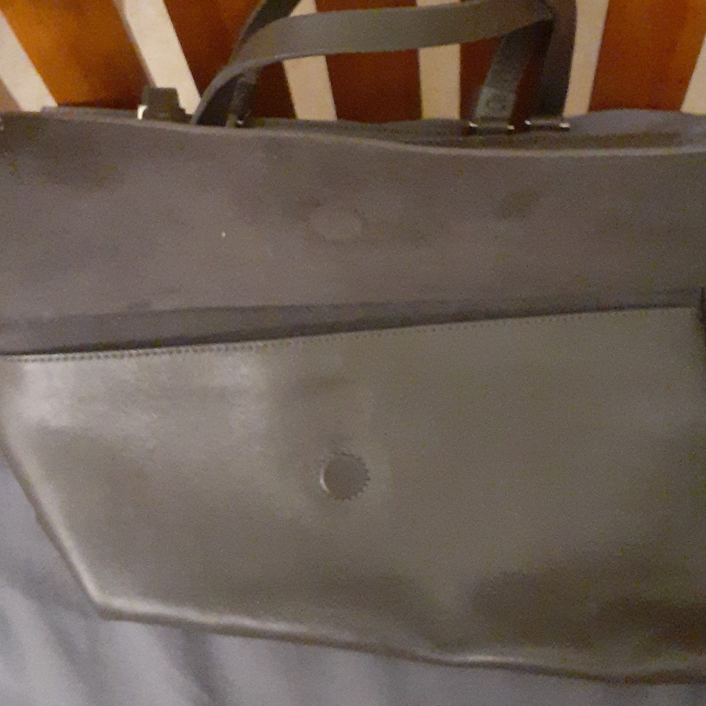 Lia Numa Handbag View 2